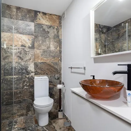 Luxurious Spacious - Terrace & Jacuzzi